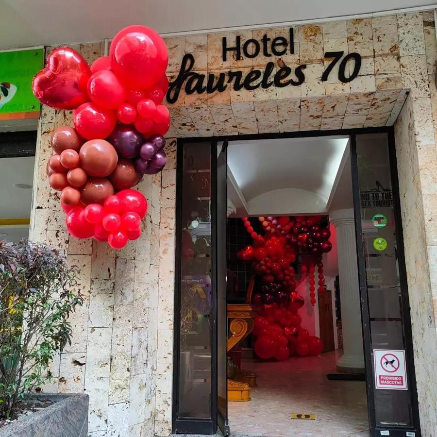 Hotel Laureles 70 Medellin Exterior photo